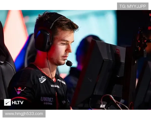 北美区预选赛激战正酣,全程高清直播不容错过 北美区预选赛激战正酣,全程高清直播不容错过